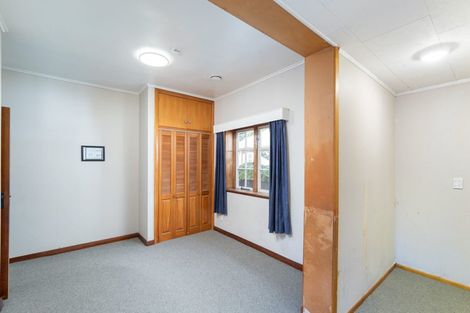 Photo of property in 38 Wainui Road, Waiwhetu, Lower Hutt, 5010