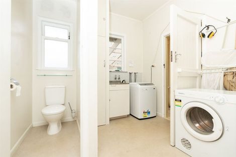 Photo of property in 60 Pine Avenue, Melville, Hamilton, 3206