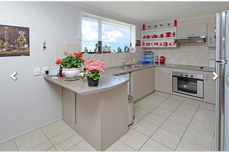 Photo of property in 53 Keri Vista Rise, Papakura, 2110