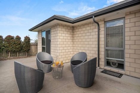 Photo of property in 11 Ponga Place, Papamoa Beach, Papamoa, 3118
