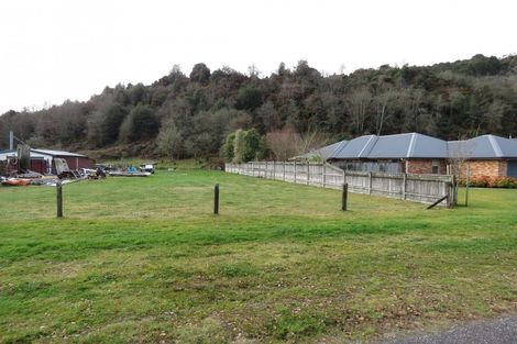 Photo of property in 22 Coal Street, Reefton, 7830