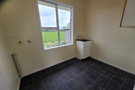 Photo of property in 35 Factory Road, Paretai, Balclutha, 9271