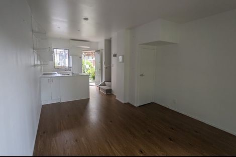 Photo of property in 73 Malaspina Place, Papatoetoe, Auckland, 2025