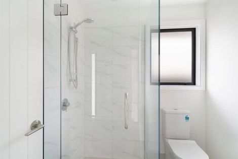 Photo of property in 11c Northcote Road, Northcote, Christchurch, 8052