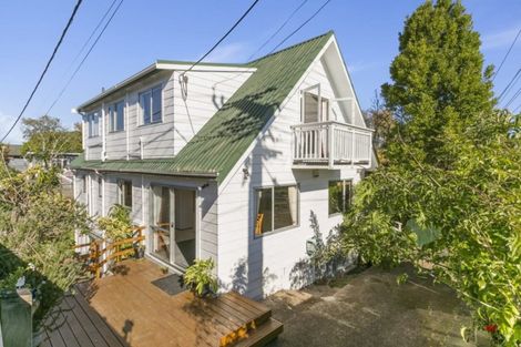 Photo of property in 1/83 Mcleod Road, Te Atatu South, Auckland, 0610