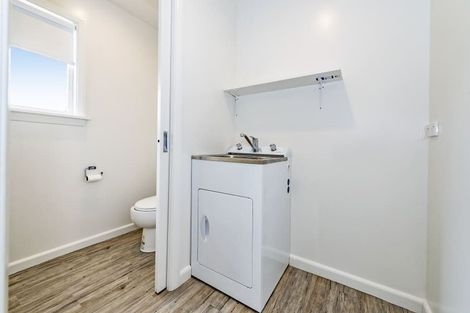 Photo of property in 70 Inwoods Road, Parklands, Christchurch, 8083