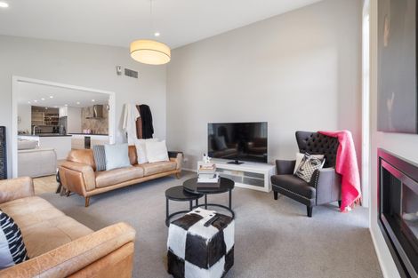 Photo of property in 144 Pharazyn Street, Maewa, Feilding, 4702