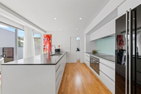 Photo of property in 20a Holmwood Road, Merivale, Christchurch, 8014