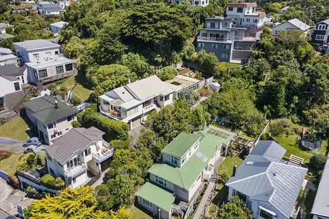 Photo of property in 26 Mana Street, Vogeltown, Wellington, 6021