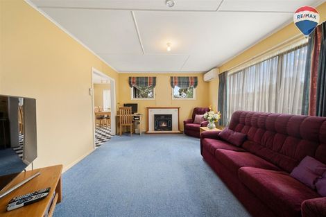 Photo of property in 50 Dover Road, Wainuiomata, Lower Hutt, 5014