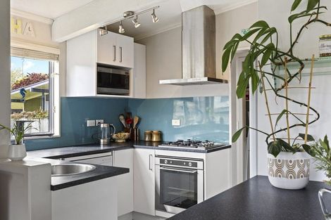 Photo of property in 6 Glengarry Place, Hilltop, Taupo, 3330