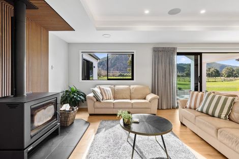 Photo of property in 51 Pigeon Valley Road, Wakefield, 7025