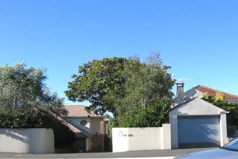 Photo of property in 4/71 Kitchener Road, Milford, Auckland, 0620