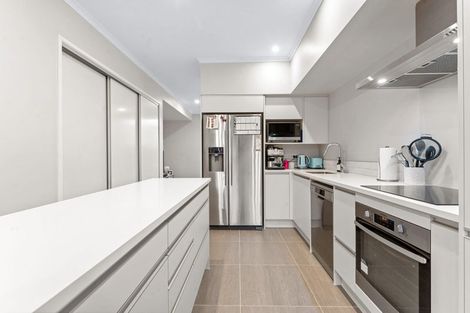 Photo of property in 50 Hobsonville Point Road, Hobsonville, Auckland, 0616