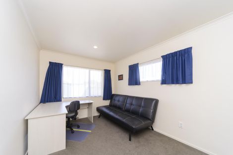 Photo of property in 110 Peter Hall Drive, Kelvin Grove, Palmerston North, 4414