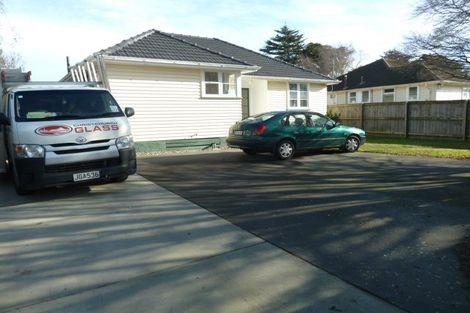 Photo of property in 36 Roche Avenue, Upper Riccarton, Christchurch, 8041