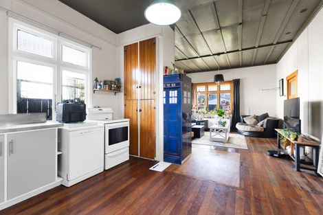 Photo of property in 33 Gaine Street, New Plymouth, 4310