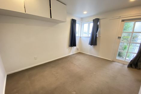 Photo of property in 64 Manuka Road, Glenfield, Auckland, 0629