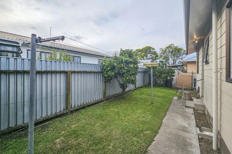 Photo of property in 32a Spriggs Crescent, Greenmeadows, Napier, 4112