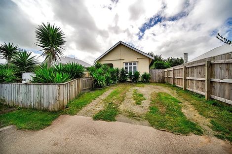 Photo of property in 46 Waihi Road, Hawera, 4610