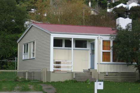 Photo of property in 33-35 Delaney Drive, Stokes Valley, Lower Hutt, 5019