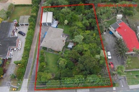 Photo of property in 416 Don Buck Road, Massey, Auckland, 0614