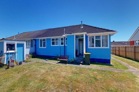 Photo of property in 5 Hinemoa Street, Levin, 5510