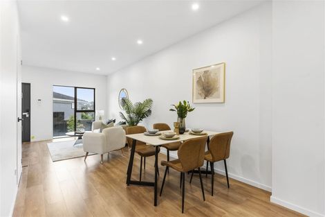 Photo of property in 12b Cranston Street, Torbay, Auckland, 0632