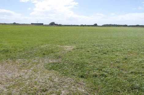 Photo of property in 31 Mason Road, Seaward Bush, Invercargill, 9877