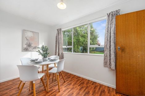 Photo of property in 26 Halswell Crescent, Westbrook, Palmerston North, 4412