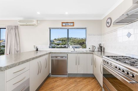 Photo of property in 57 Navigation Drive, Whitby, Porirua, 5024