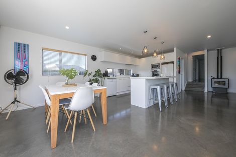 Photo of property in 68 Princes Street, Riverhead, 0820