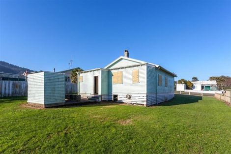 Photo of property in 4 Porritt Street, Paeroa, 3600