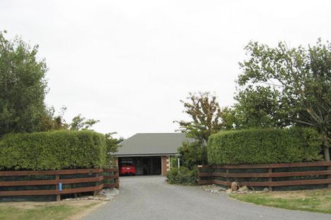 Photo of property in 14 Fairhurst Place, Rolleston, 7614