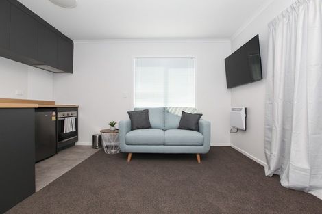 Photo of property in 13u2 Crescent Court, Melville, Hamilton, 3206
