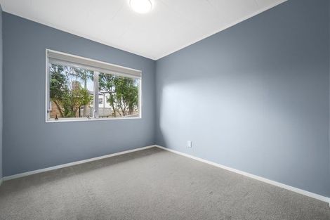 Photo of property in 1/30 Kereru Street, Henderson, Auckland, 0612