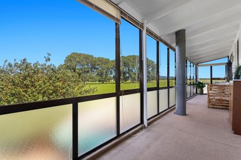 Photo of property in 18 Tawhara Place, Edgecumbe, 3120