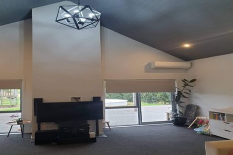 Photo of property in 32 Young Garden Lane, Waimauku, 0881
