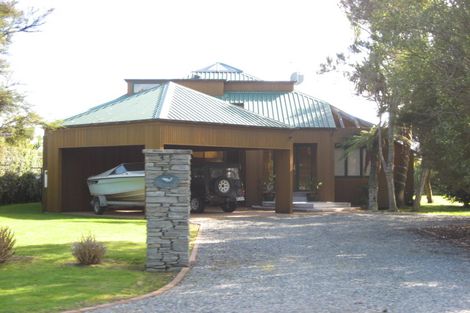 Photo of property in 47 Te Heuheu Parade, Tauranga Taupo, Turangi, 3382