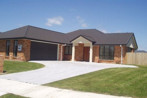 Photo of property in 5 Miers Glade, Rototuna North, Hamilton, 3210