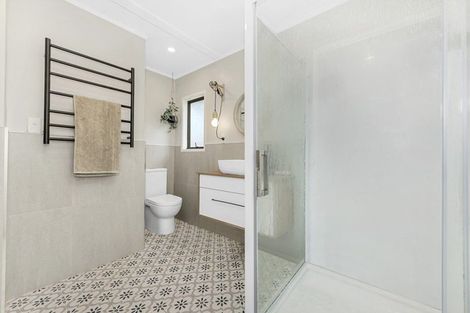 Photo of property in 36a Alma Crescent, Papakura, 2110