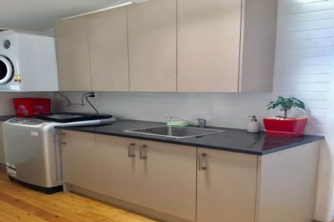 Photo of property in 12 Kereru Street, Henderson, Auckland, 0612