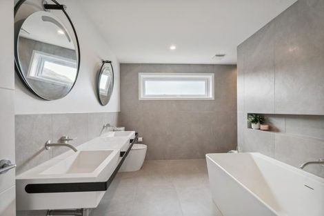 Photo of property in 13 Quigley Crescent, Cromwell, 9310