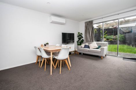 Photo of property in 1u2 Hibiscus Avenue, Hamilton Lake, Hamilton, 3204