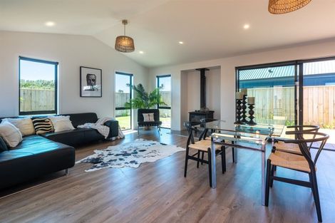 Photo of property in 106 Iwa Street, Mapua, 7005