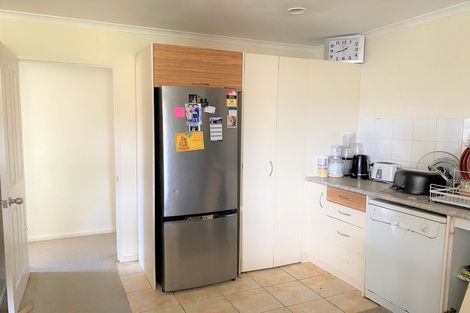 Photo of property in 5 Shah Lane, Mangere, Auckland, 2022