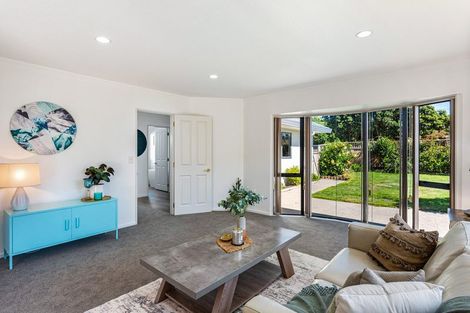 Photo of property in 82 Manly Street, Paraparaumu Beach, Paraparaumu, 5032