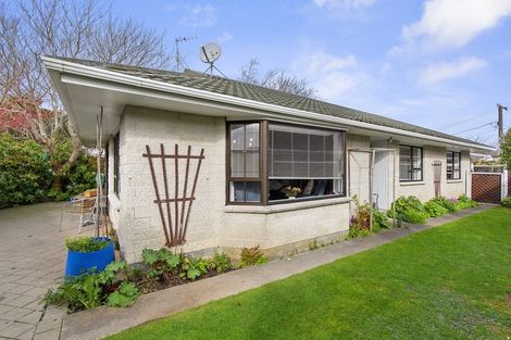 Photo of property in 7b Foster Street, Taita, Lower Hutt, 5011