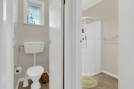 Photo of property in 10 William Street, Marton, 4710