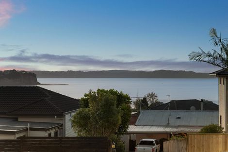 Photo of property in 935 Whangaparaoa Road, Manly, Whangaparaoa, 0930